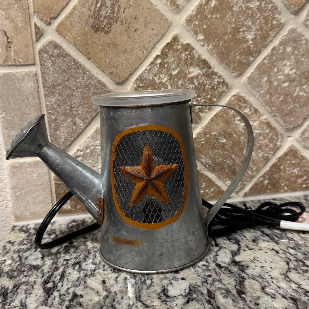 Scentsy Rustic Garden Warmer (Like new)